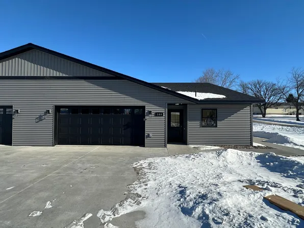 300 Birch St N, Sauk Centre, MN 56378