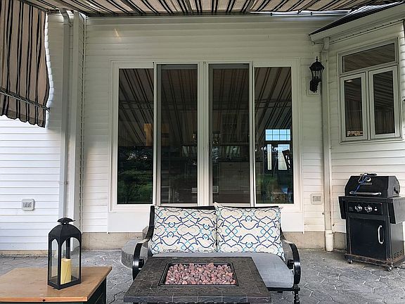 3rd image of 5464 Pebble Beach Dr