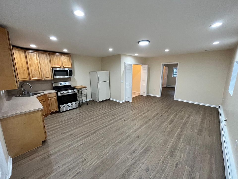 Living Room / Kitchen Open Concept