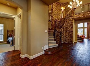 6823 Shalloway Dr, Grand Prairie, TX 75054