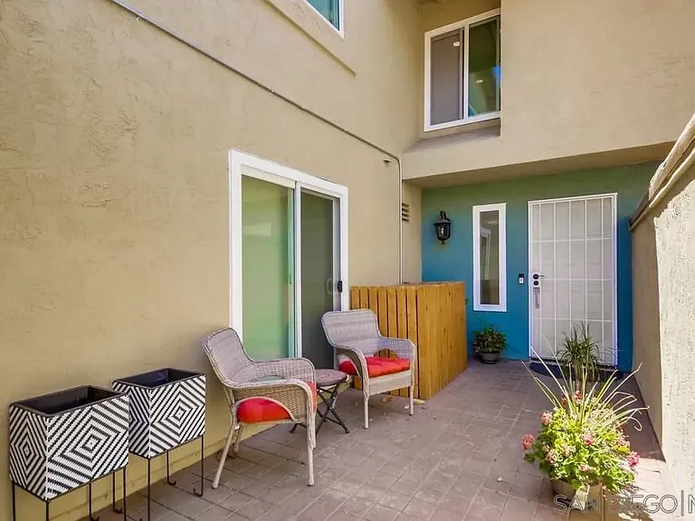 6952 Camino Amero — Photo 5
