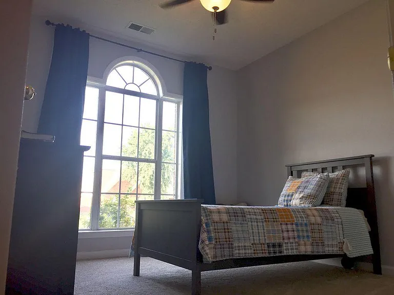 8143 Blue Lagoon Dr — Photo 9