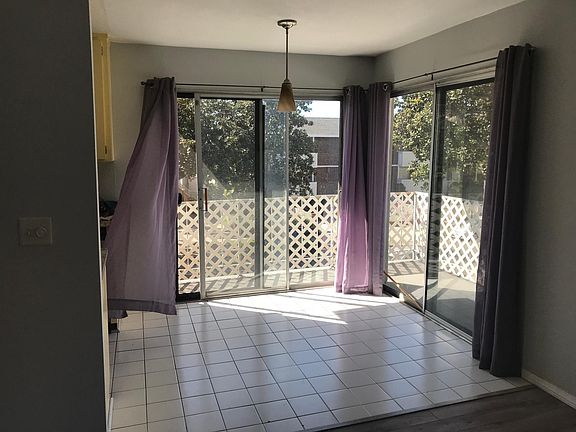 4th image of 3734 S Canfield Ave APT 217