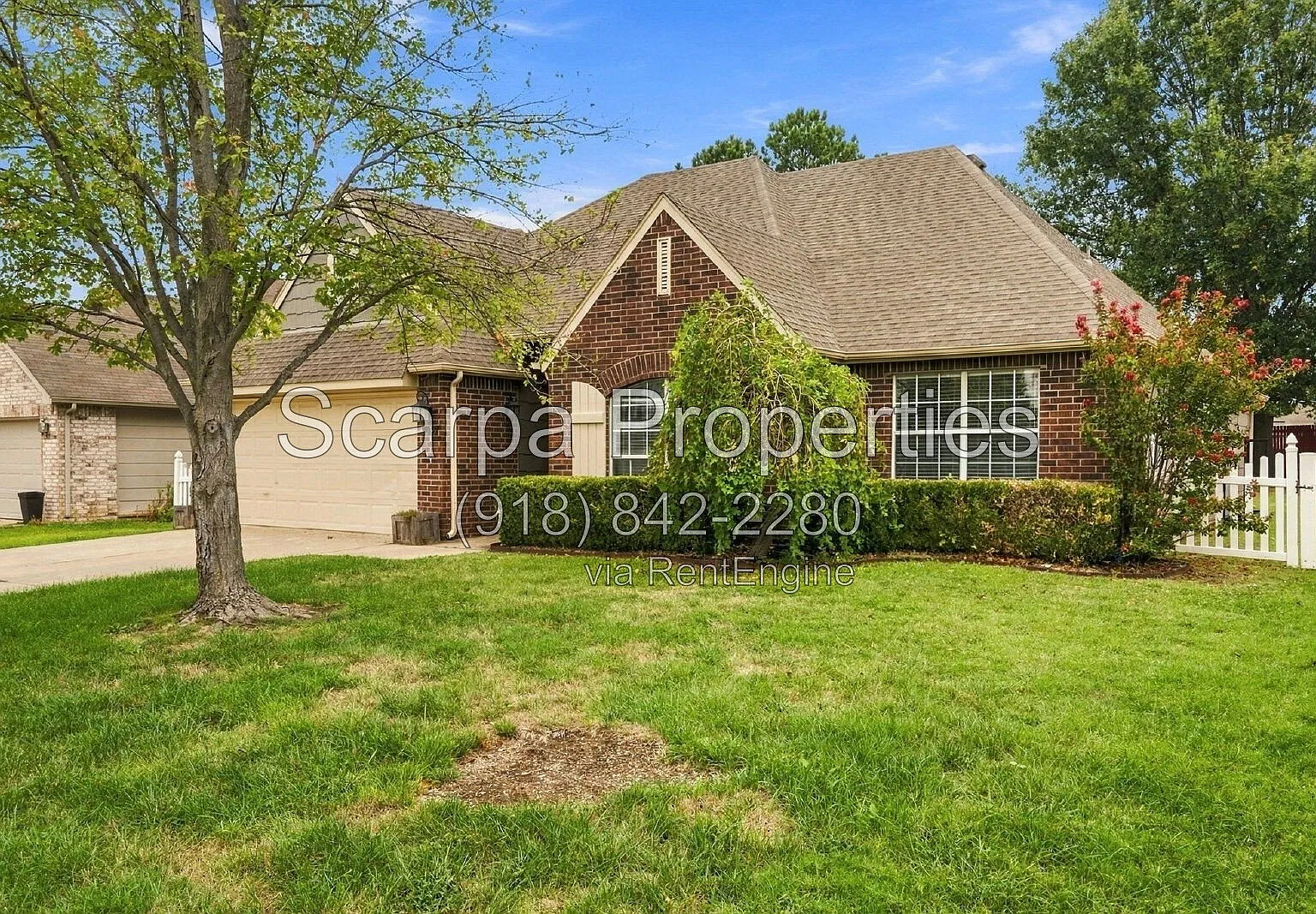 3 bed, 2.0 bath, 1796 sqft, $1,934 — Photo 2