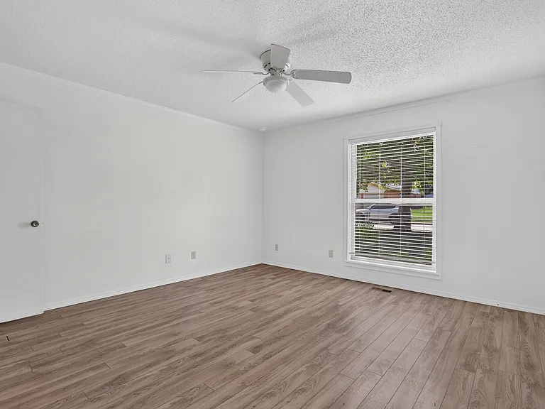 1024 Washington St — Photo 20