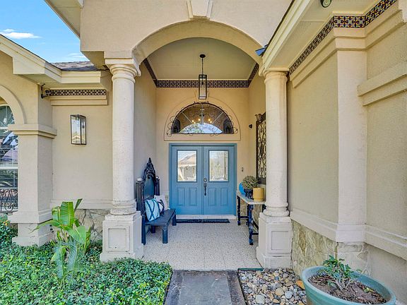 2nd image of 2308 Calle Bonita Ct