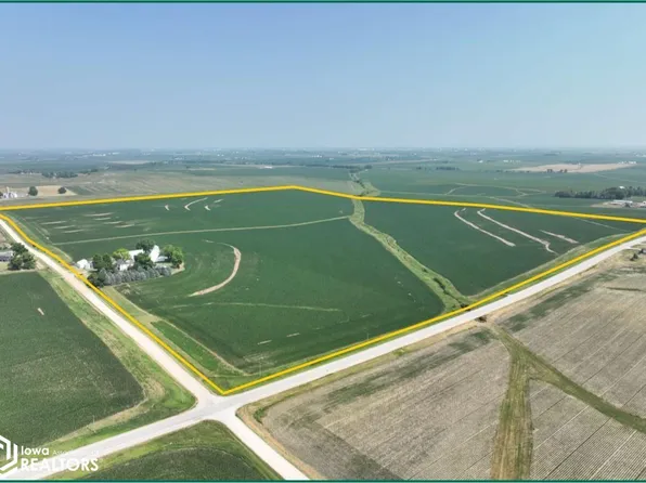 2165 260th St, Clemons, IA 52769