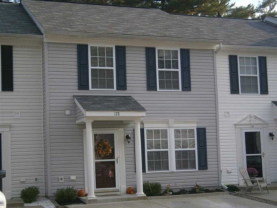 1st image of 128 Park Place Dr
