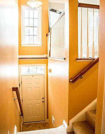 2nd image of 14627 Hawley Ln