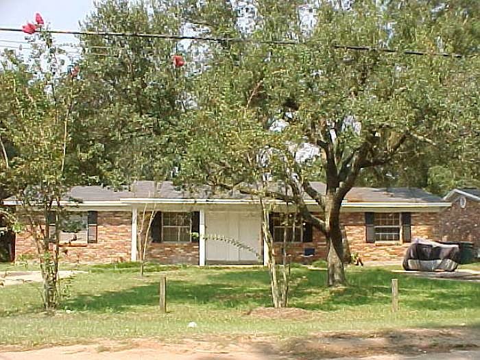 1st image of 2504 Eliasberg St
