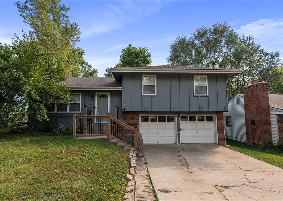 1st image of 1409 NW 66th Ter