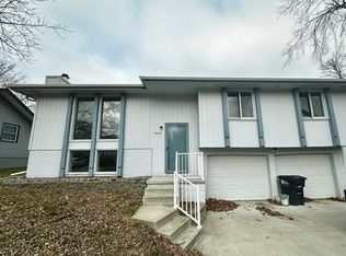 12812 Erskine St, Omaha, NE 68164