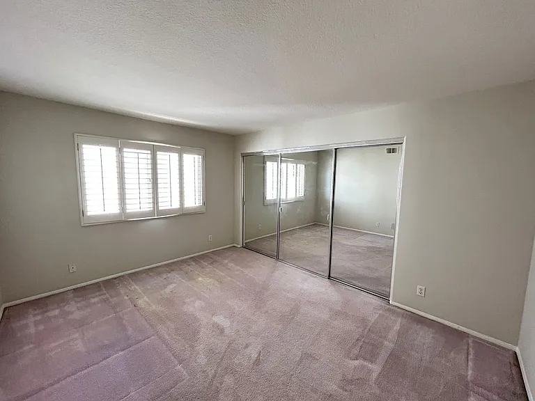 8132 E Hillsdale Dr — Photo 31