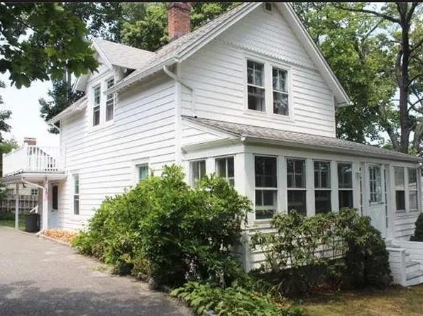 (undisclosed Address), Pt Jefferson, NY 11777
