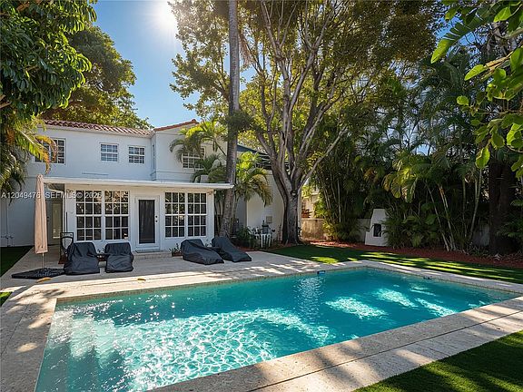 4th image of 5835 La Gorce Dr