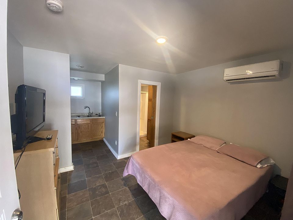 1st image of 311 W 5th St #10636066