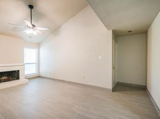10051 Westpark Dr APT 212, Houston, TX 77042