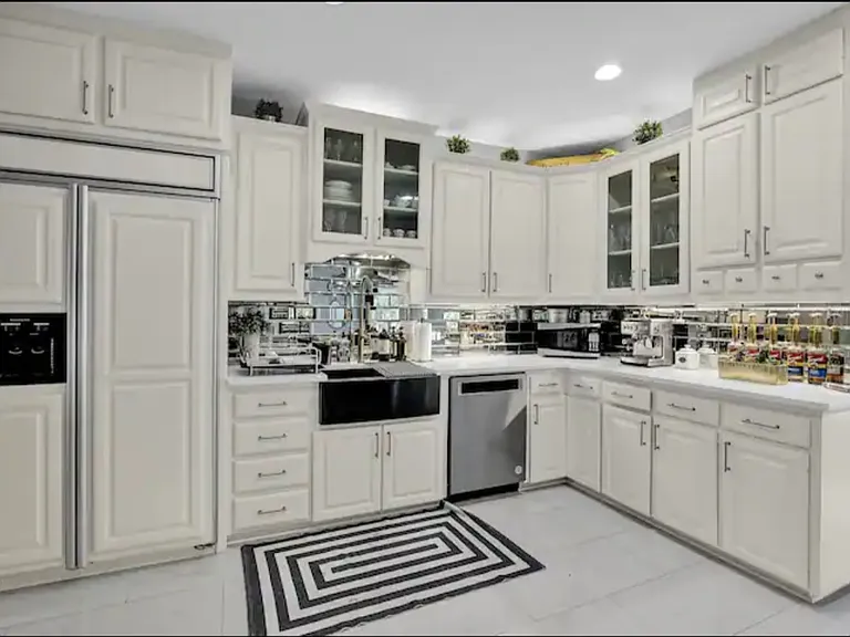 16340 Redbud Dr — Photo 13