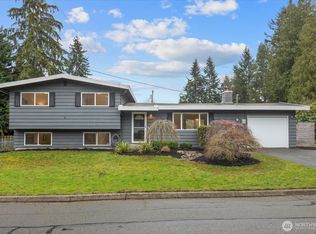 7718 204th Place SW, Edmonds, WA 98026