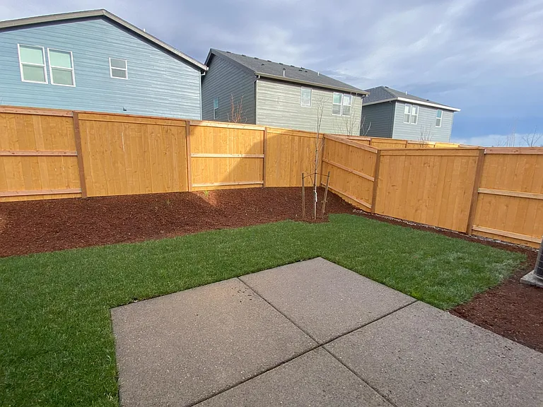 4813 Milo Ave NE — Photo 30