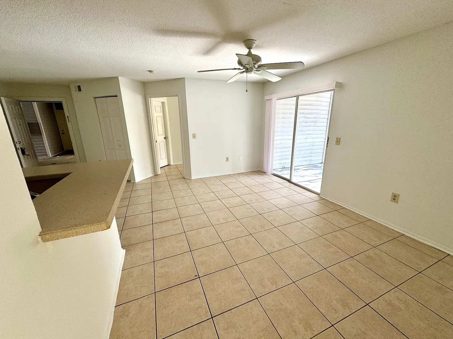 1222 Bermuda Lake Ln #106 - 1 — Photo 2