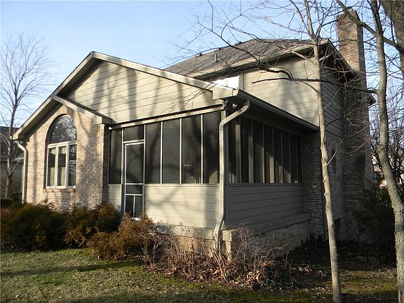 3rd image of 6460 Pheasant Dr