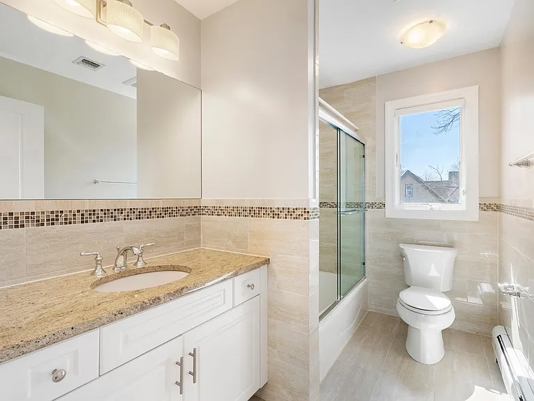 80B Liberty Pl #B — Photo 25