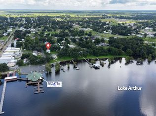 602 1st St, Lake Arthur, LA 70549