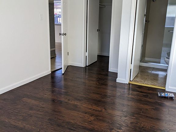 3rd image of 27435 Manon Ave #14