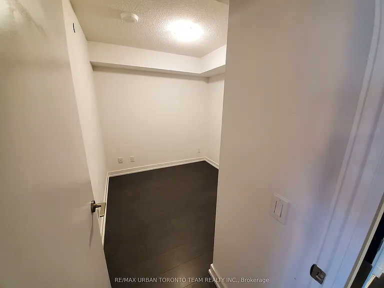 125 Redpath Ave #308 — Photo 4