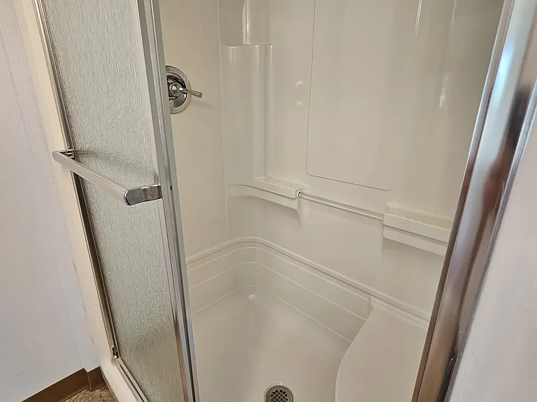 W330N9225 W Shore Dr — Photo 18