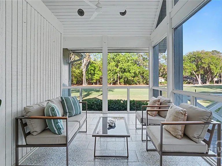 12 Cricket Ct — Photo 35
