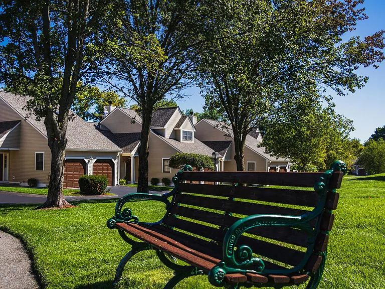Briar Glen Village — Photo 22