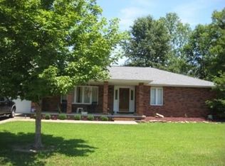 109 N Plains Ave, Marion, IL 62959