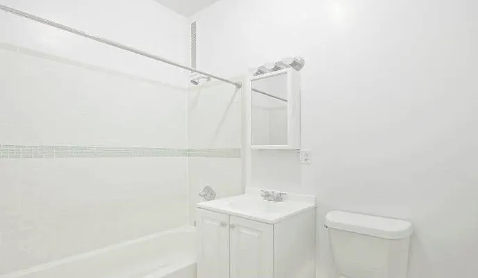 Rented by Bold New York | media 18