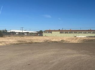 1456 N St, Firebaugh, CA 93622
