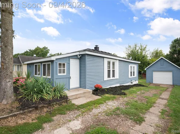 84 W Fairmount Ave, Pontiac, MI 48340