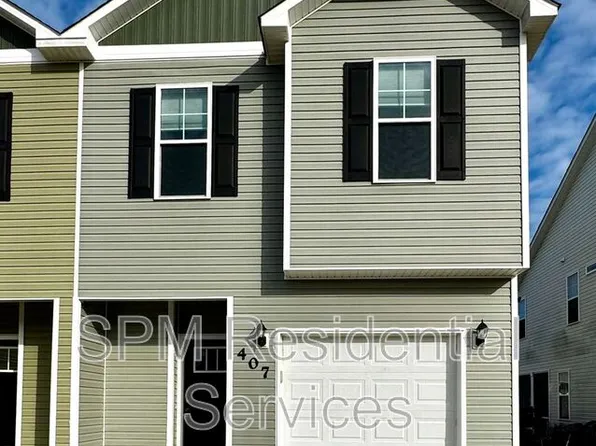 407 Vandemere Ct, Holly Ridge, NC 28445