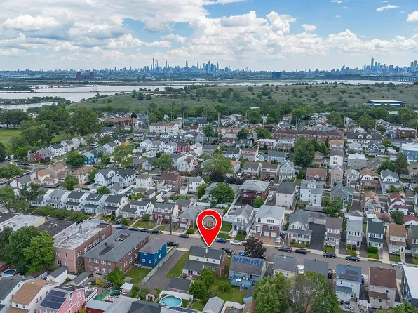 57 Devon St, North Arlington, NJ 07031