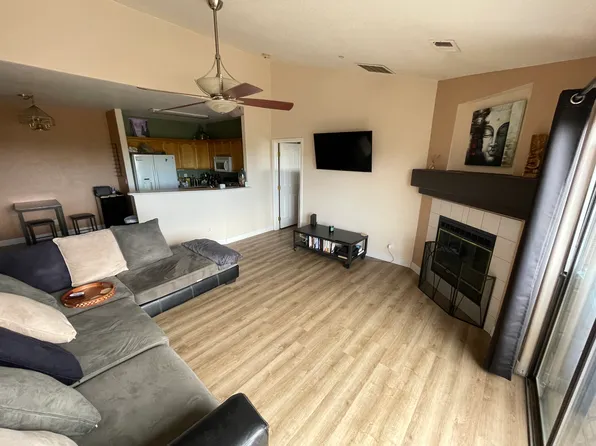 7408 S Alkire St APT 303, Littleton, CO 80127