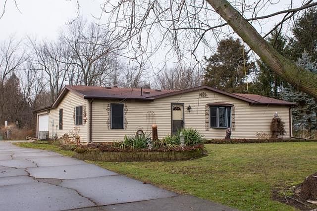 1st image of 58213 Debra Dr