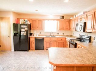 13610 Tassel Rd, Saint Robert, MO 65584