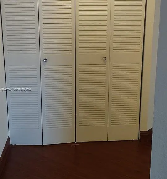 8215 Lake Dr #505 — Photo 10
