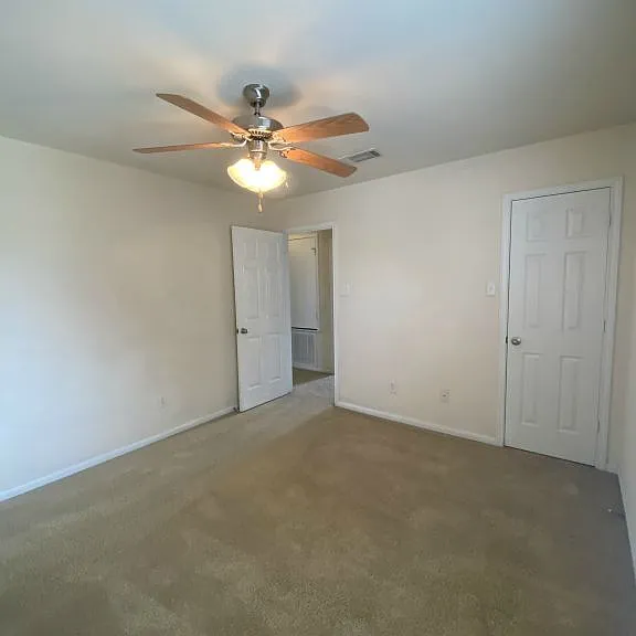 6111 Graphite Dr — Photo 37