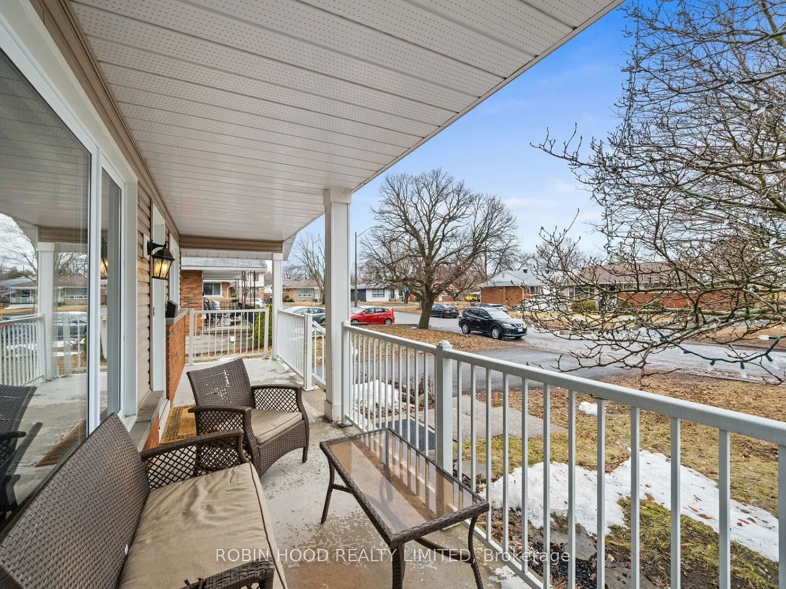 4 bed, $2,700 — Photo 3