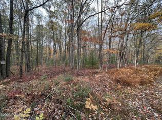 LOT 7 Whispering Oaks Rd, Greeley, PA 18425