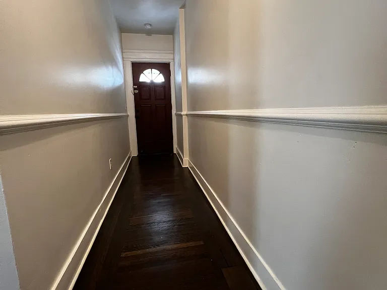 879 Elm St — Photo 7