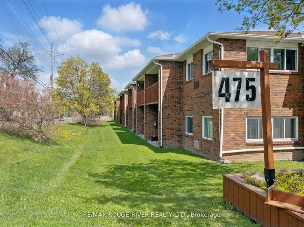 475 Parkhill Rd W #222, Peterborough, ON K9H 7M5