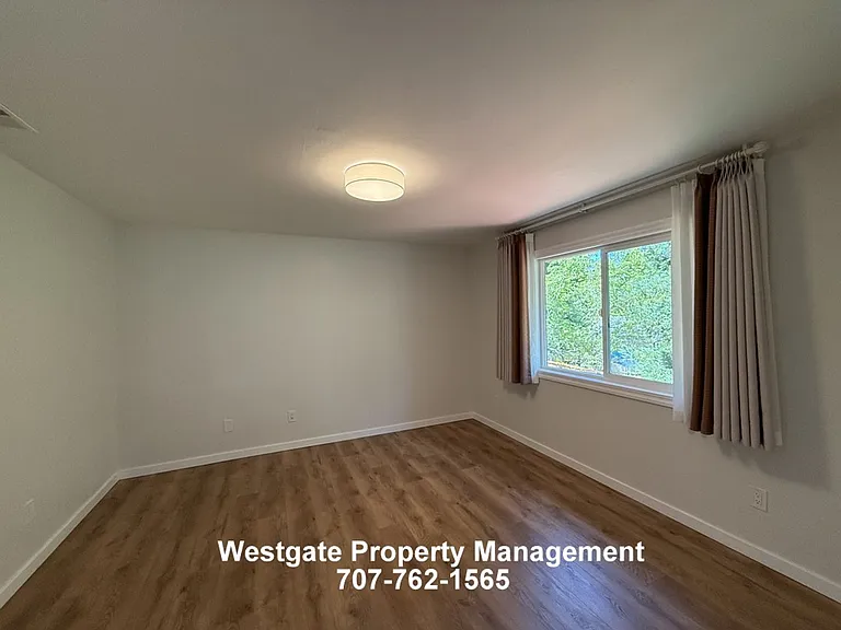 4367 Gloria Ct — Photo 11