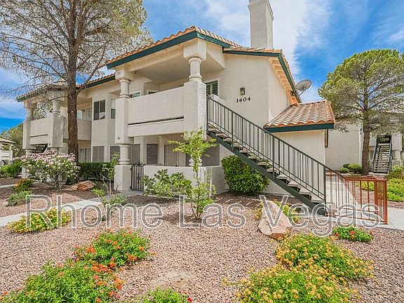 3rd image of 1404 Oak Rock Dr Unit 101